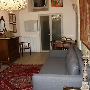 Apartment Casa Enzo, Arezzo